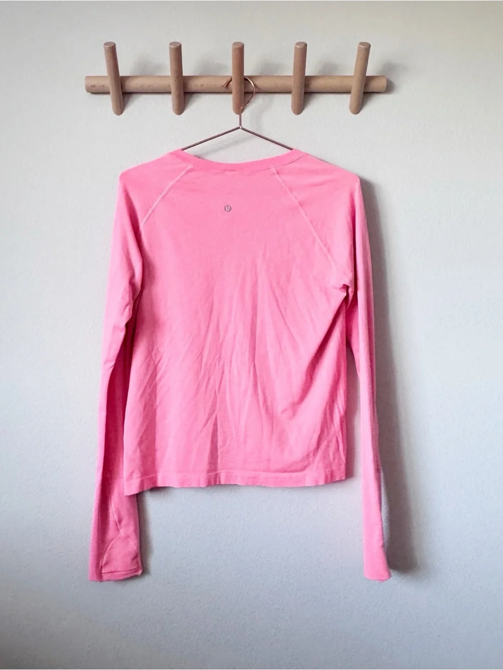 Swiftly Tech Long-Sleeve Shirt 2.0Waist Length - Coral